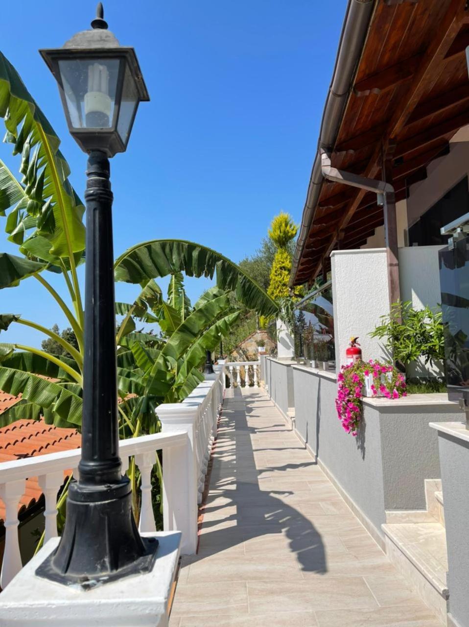 Hotel Ramosaco, Radhime, Vlore Екстериор снимка