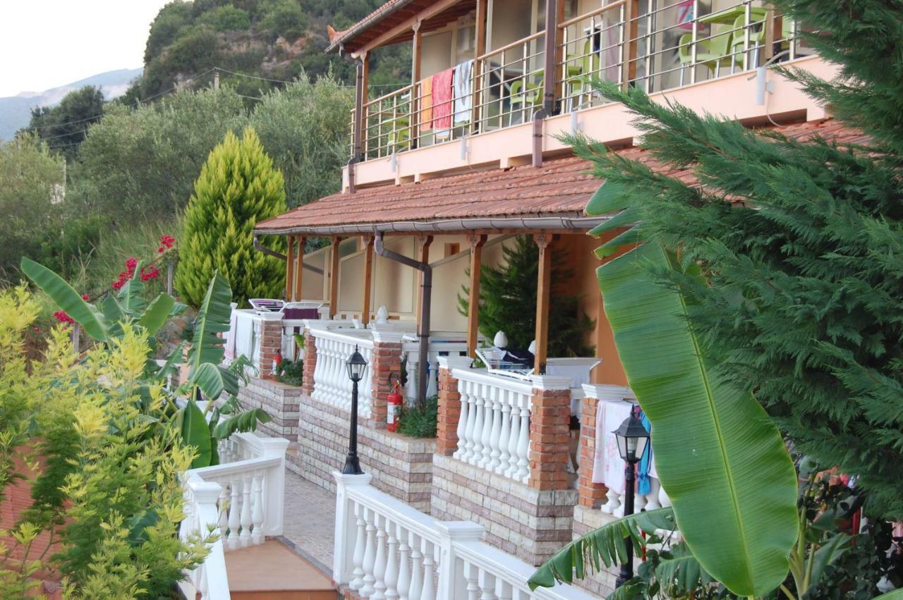Hotel Ramosaco, Radhime, Vlore Екстериор снимка